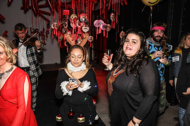 Illustration for article titled A BIZARRE HOLIDAY PARTY